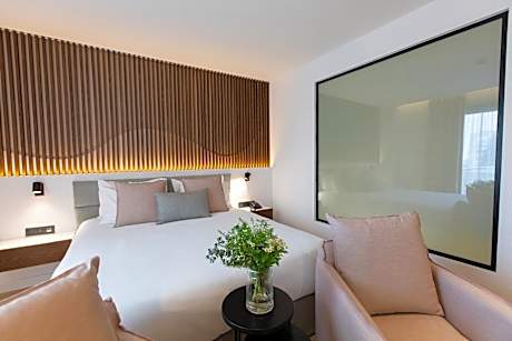 Junior Suite City View