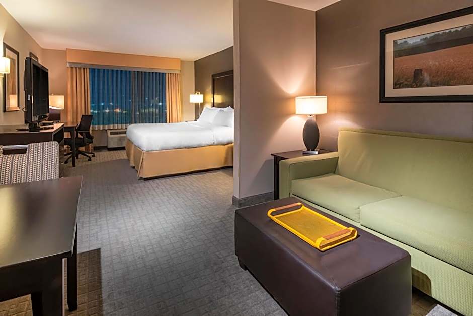 Holiday Inn Express Hays By IHG