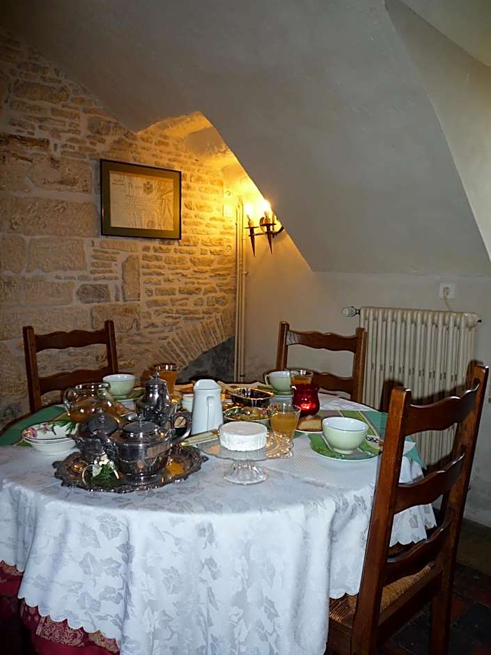 MANOIR de la RIVIERE