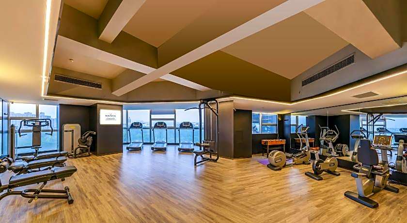 Novotel Zhengzhou Convention Centre Hotel