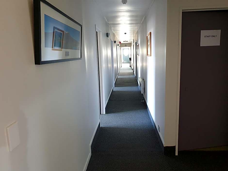 Manowhenua Lodge Hostel