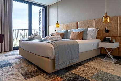 King Suite with Spa Bath