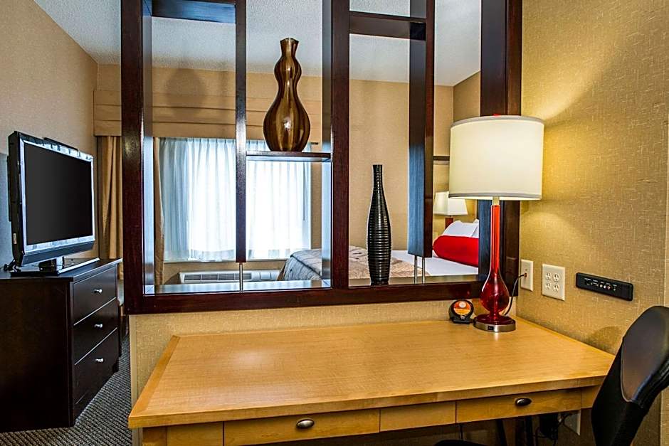 Cambria Hotel Raleigh-Durham Airport