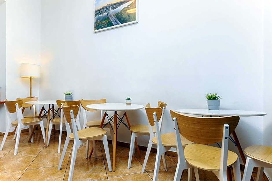 Moon Hostel Warszawa