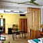 Sunny C Hotel