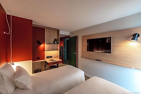 Twin Room with Terrace