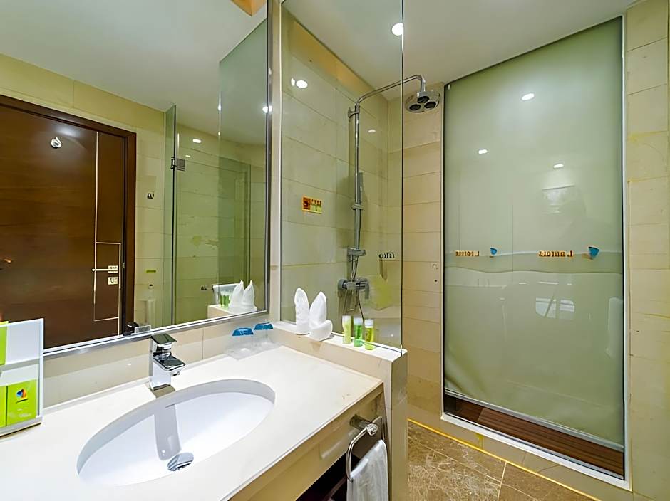 L Hotel - Changsheng Branch