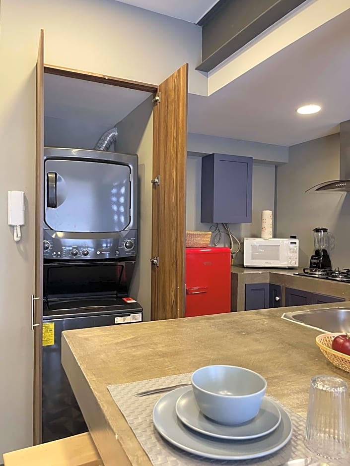 Departamento en la CONDESA Cama KING SIZE