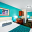 Howard Johnson Hotel & Suites by Wyndham St. George