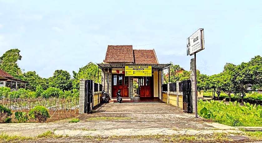 Hotel O Timoti Guest House