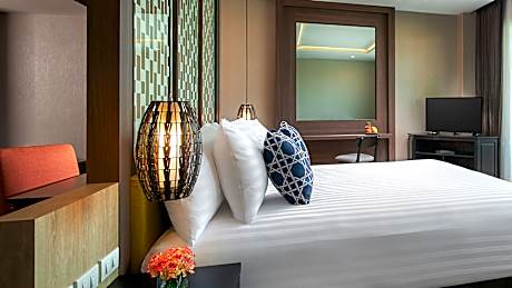 Deluxe King City View