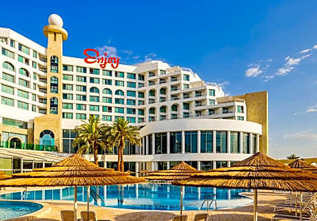 Daniel Dead Sea Hotel