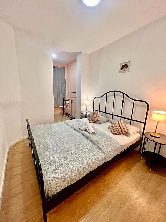 SwissPorto Guest House