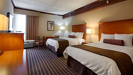 2 Queen Beds Smoke-Free