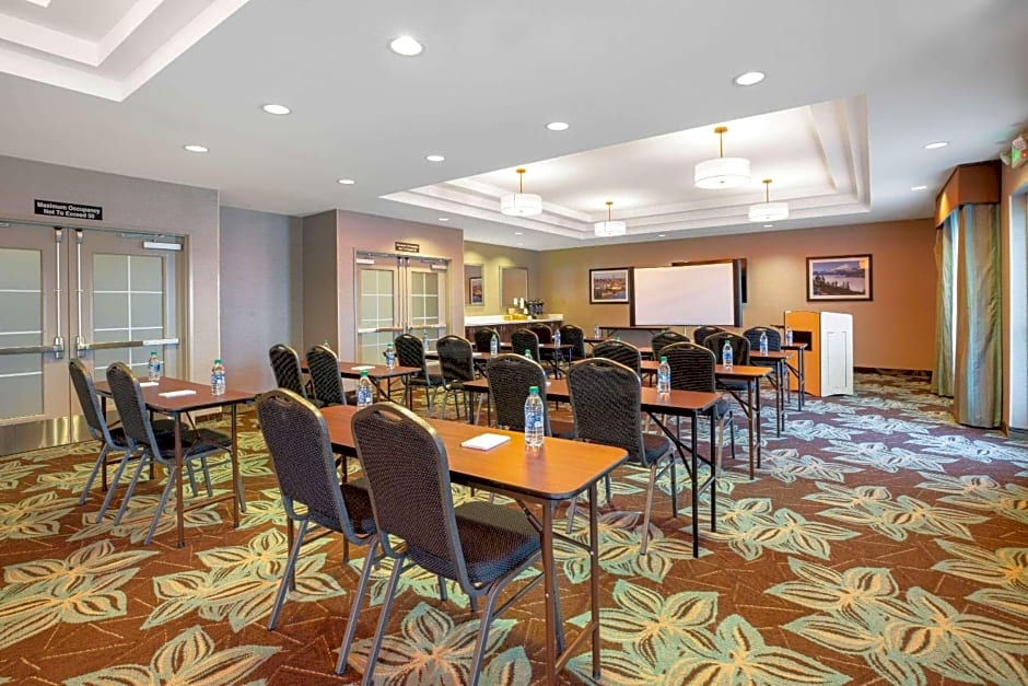 La Quinta Inn & Suites by Wyndham Bellingham