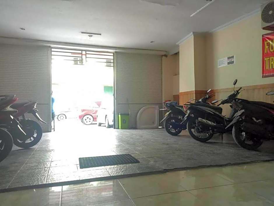 RedDoorz near Balai Kota Makassar