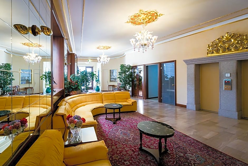 Hotel Milan Speranza Au Lac