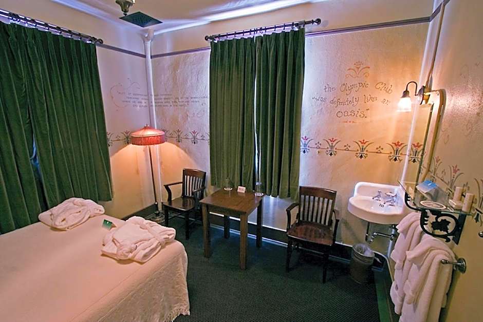 McMenamins Olympic Club