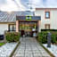 B&B HOTEL Blois Nord Vallée Maillard