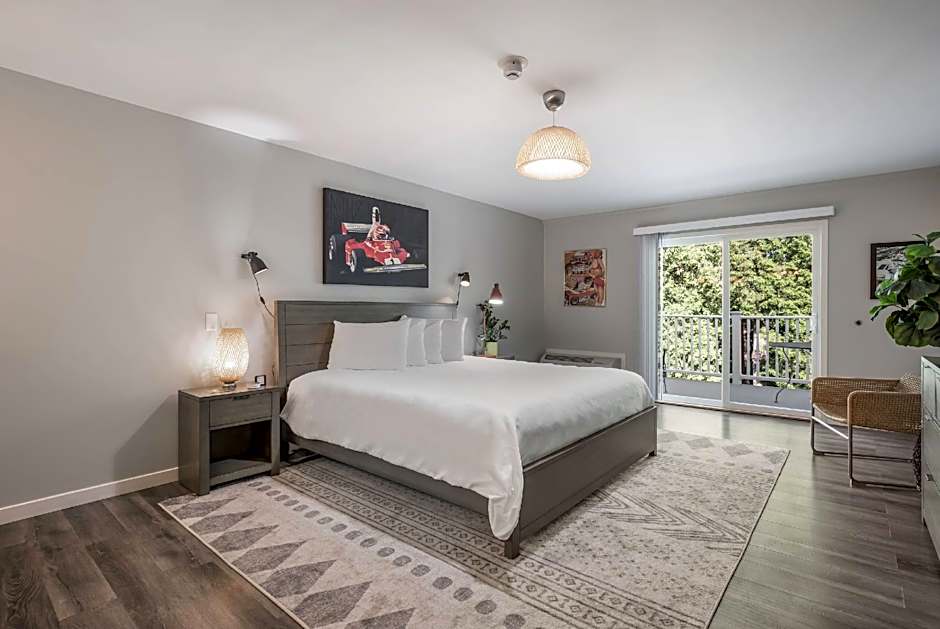 The Shore Club Wisconsin, an Ascend Collection Hotel