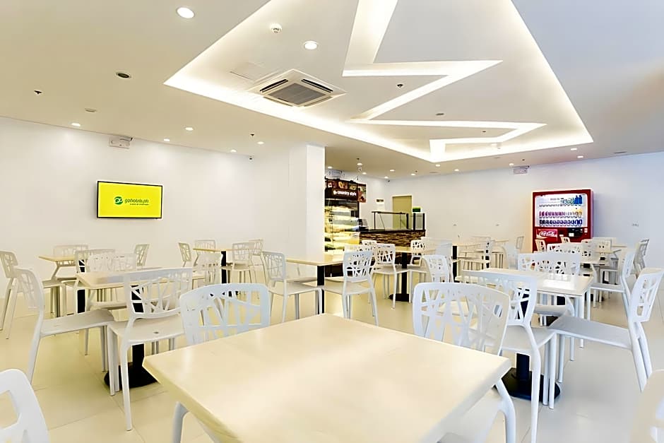 Go Hotels Manila Airport Road