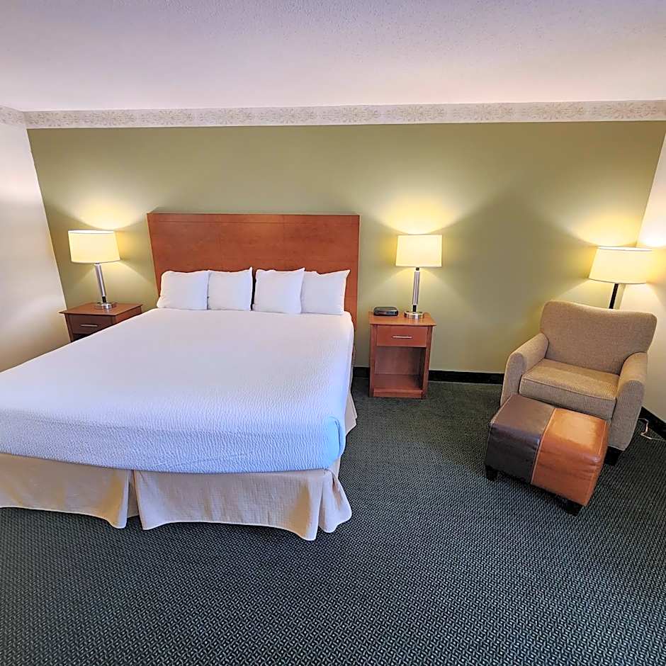 Baymont by Wyndham Mackinaw City