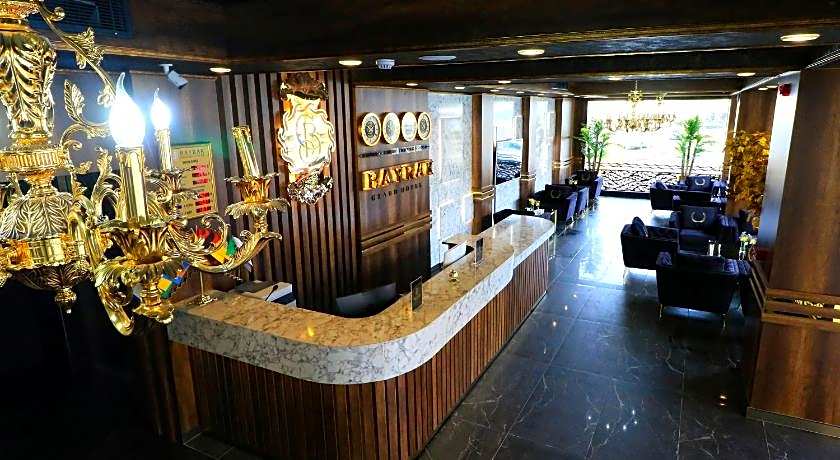 Bayrak Grand Hotel