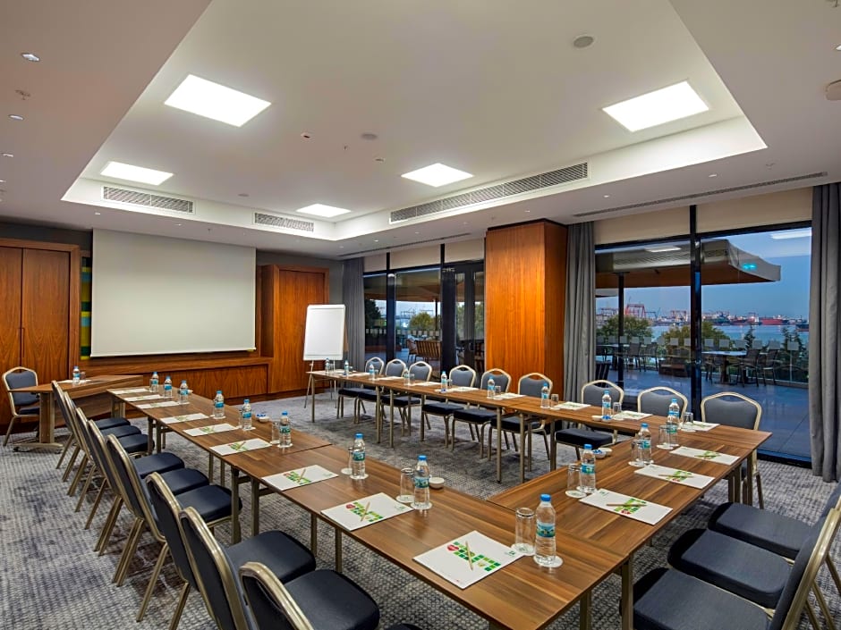 Holiday Inn Istanbul - Tuzla Bay By IHG