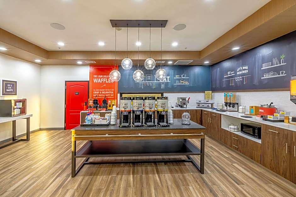 Hampton Inn By Hilton And Suites Cleburn