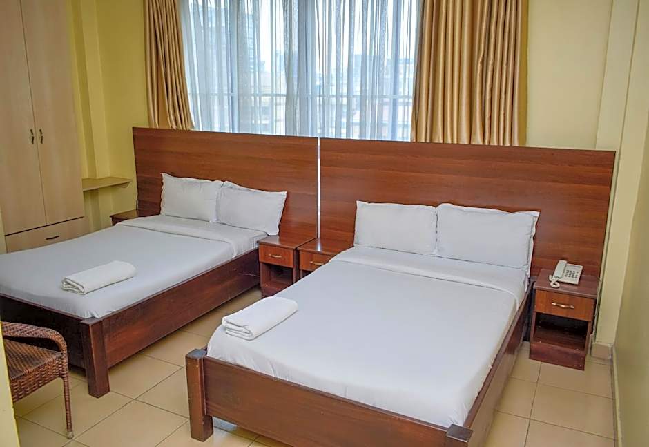 Delfirm Hotel
