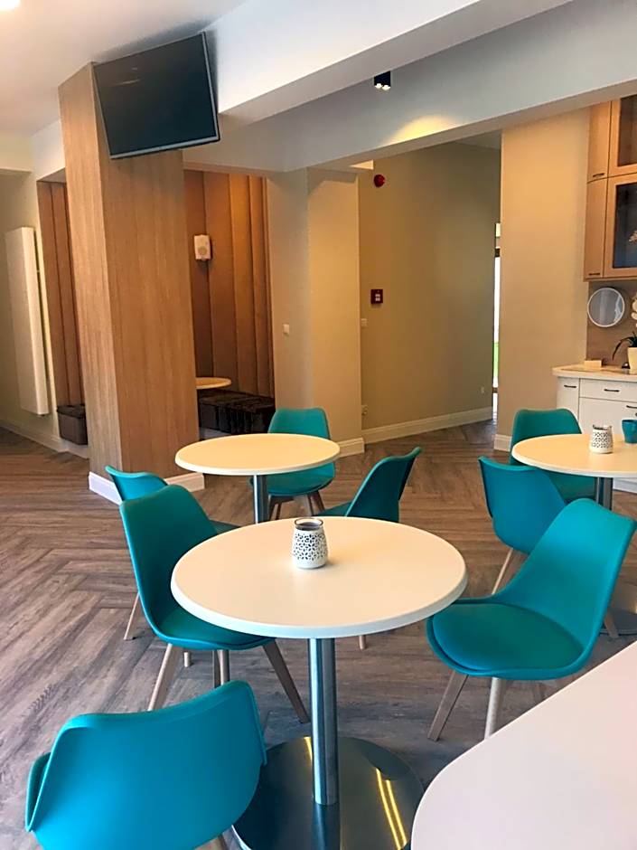 Villa Marlena Centrum-kawa,herbata i soki dostępne całą dobę w cenie pokoju