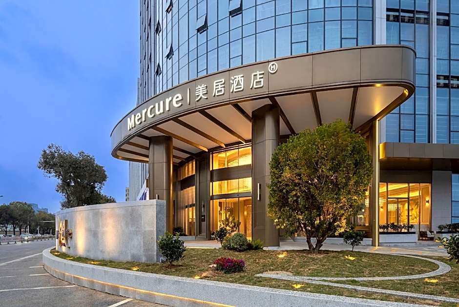 Vienna Hotel Dongguan Song Flower Lake