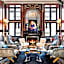 The Blackstone, Autograph Collection