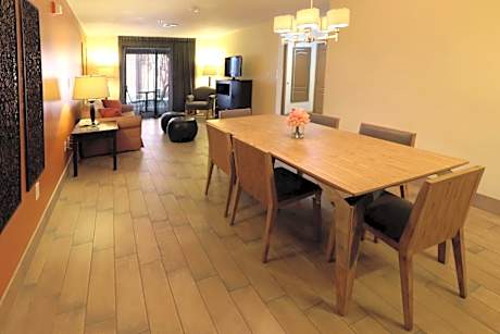 Superior Two-Bedroom Suite - Non-Smoking