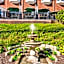 Simsbury Inn