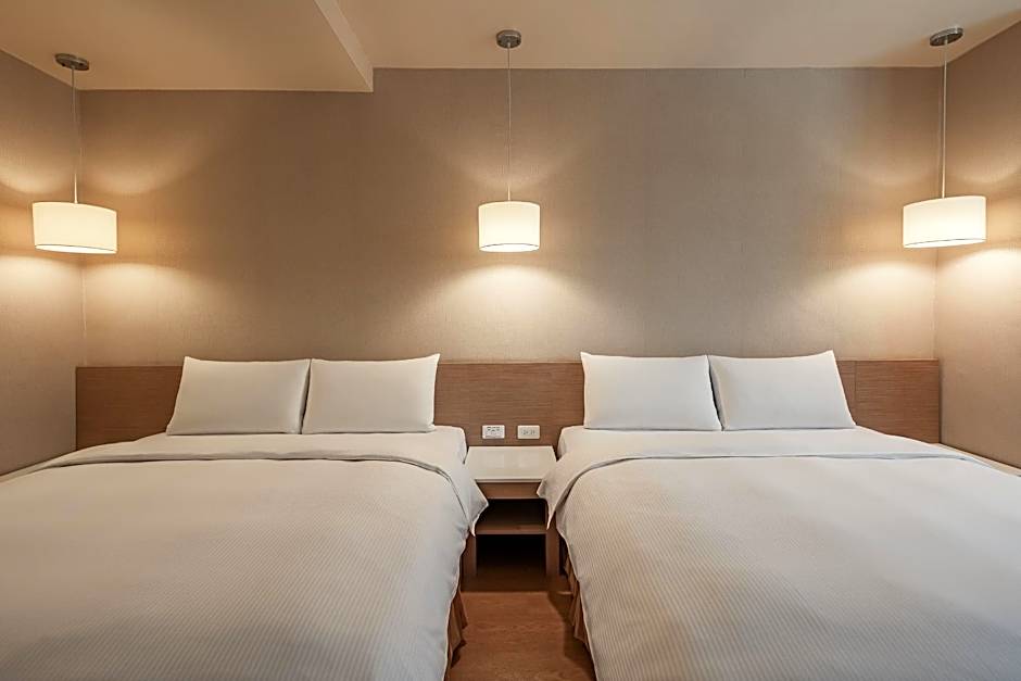 Kindness Hotel - Kaohsiung Main Station