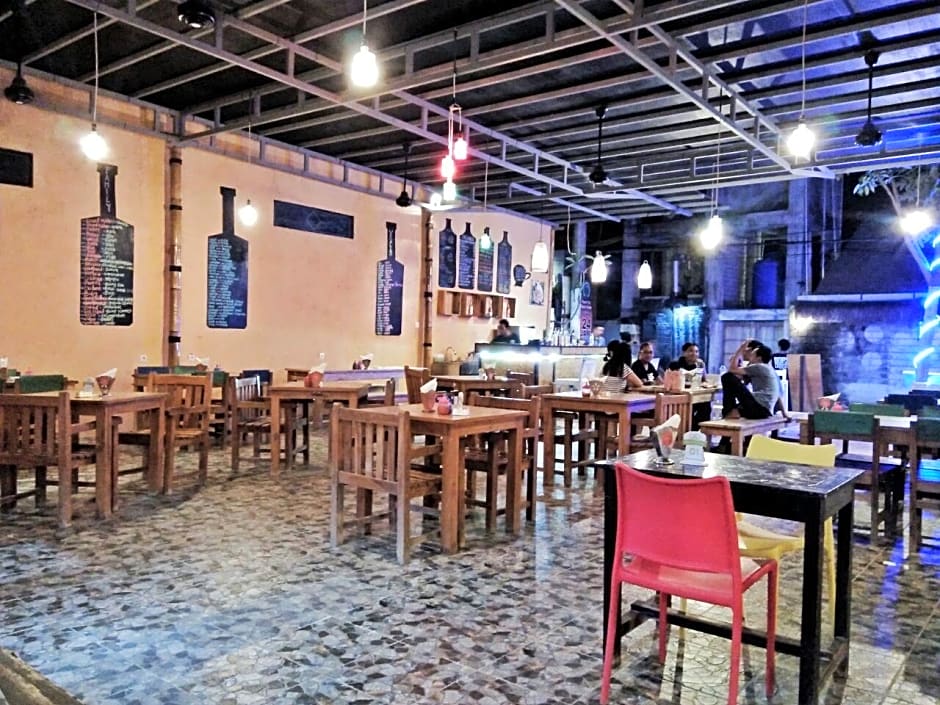 Intan Inn Hotel And Resto Gili Trawangan