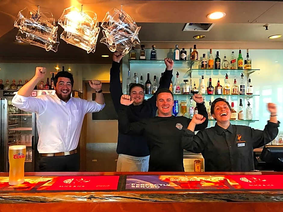 The Man from Snowy River Hotel