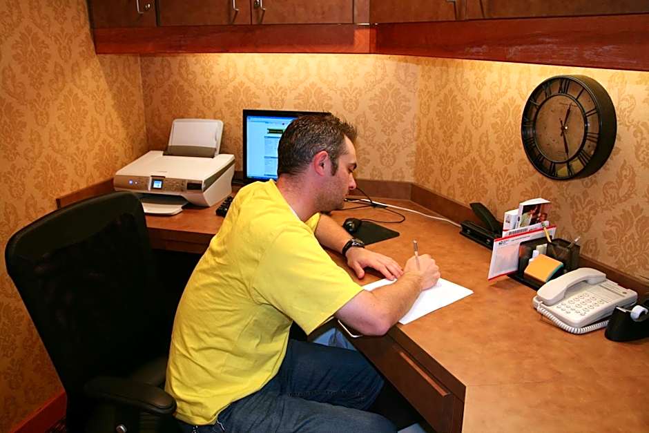 Hampton Inn By Hilton & Suites Mccomb