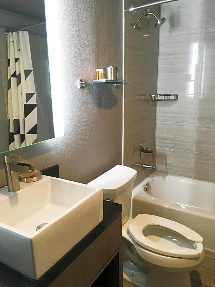 Arden Star Hotel