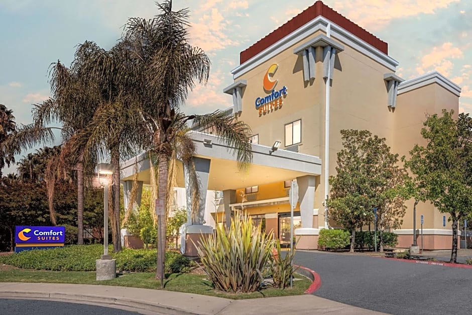 Comfort Suites Vacaville-Napa Valley Area