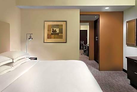 Two-Bedroom Suite - Non-Smoking