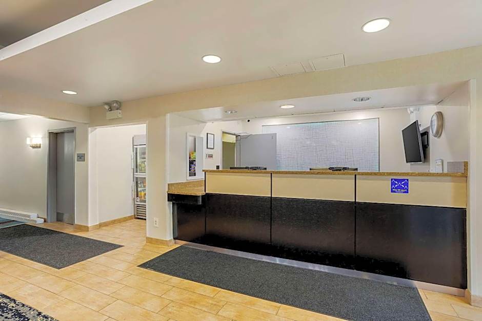 Comfort Inn & Suites Mt Laurel - Philadelphia