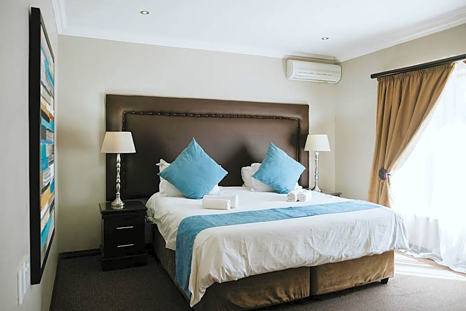 Le Grand Chateau Hotel