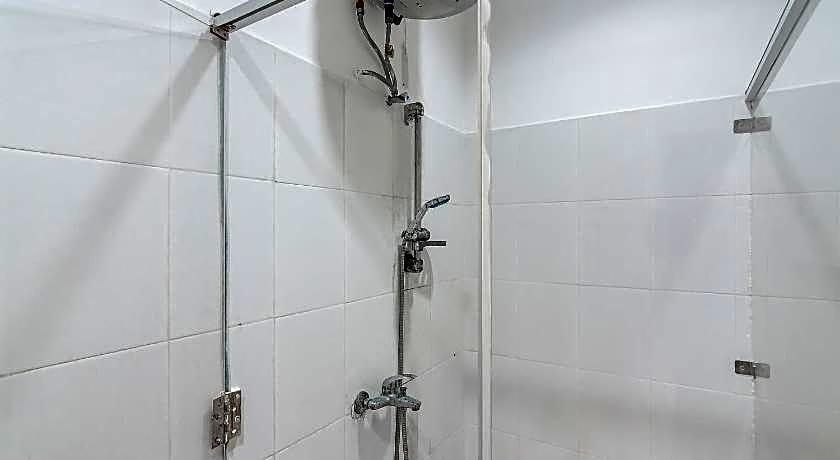 RedDoorz @ H. Agus Salim Street Pontianak