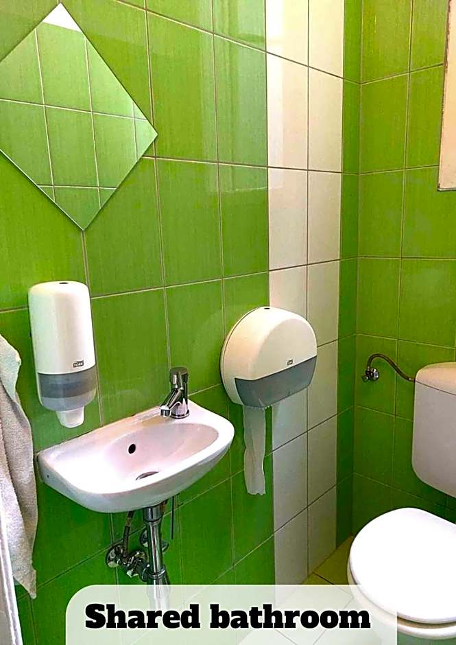 Black Sheep Budapest Smart Rooms