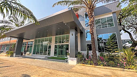 Baansuan Khunta Golf & Resort