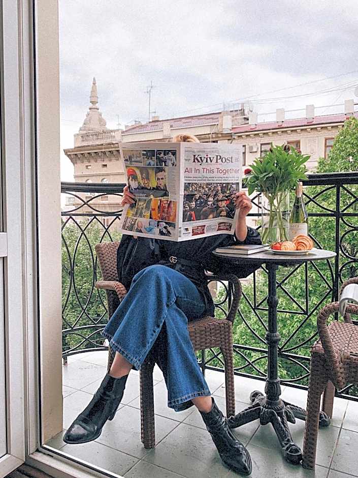 Frapolli Hotel on Deribasivska street