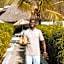 Dhow Inn Boutique Hotel