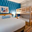 Howard Johnson by Wyndham Anaheim Hotel & Water Playground